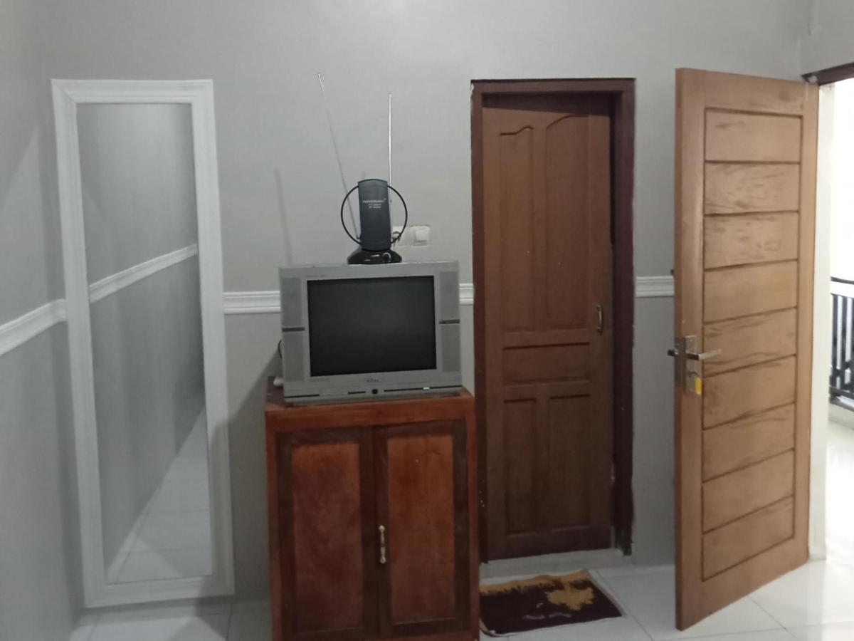 Cahaya Homestay Magelang Exteriör bild