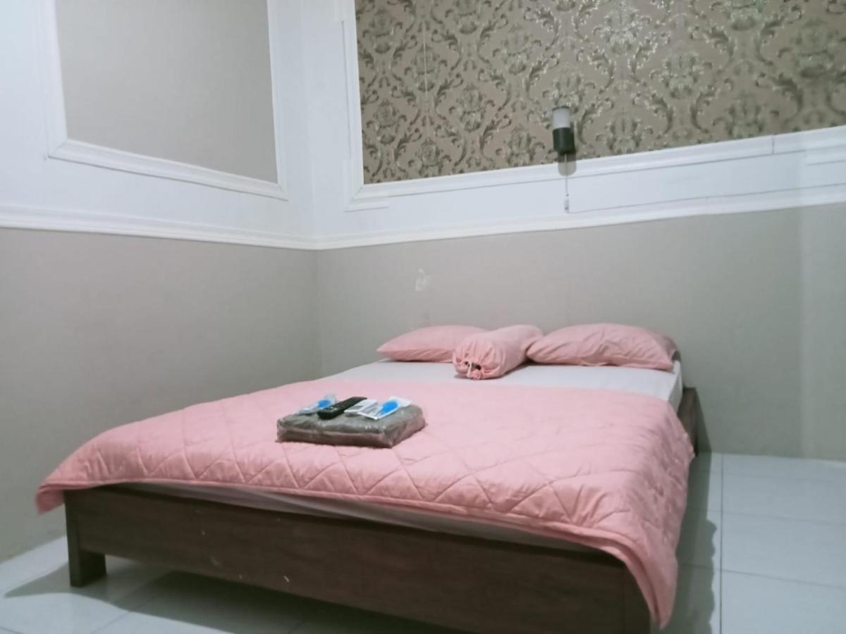 Cahaya Homestay Magelang Exteriör bild